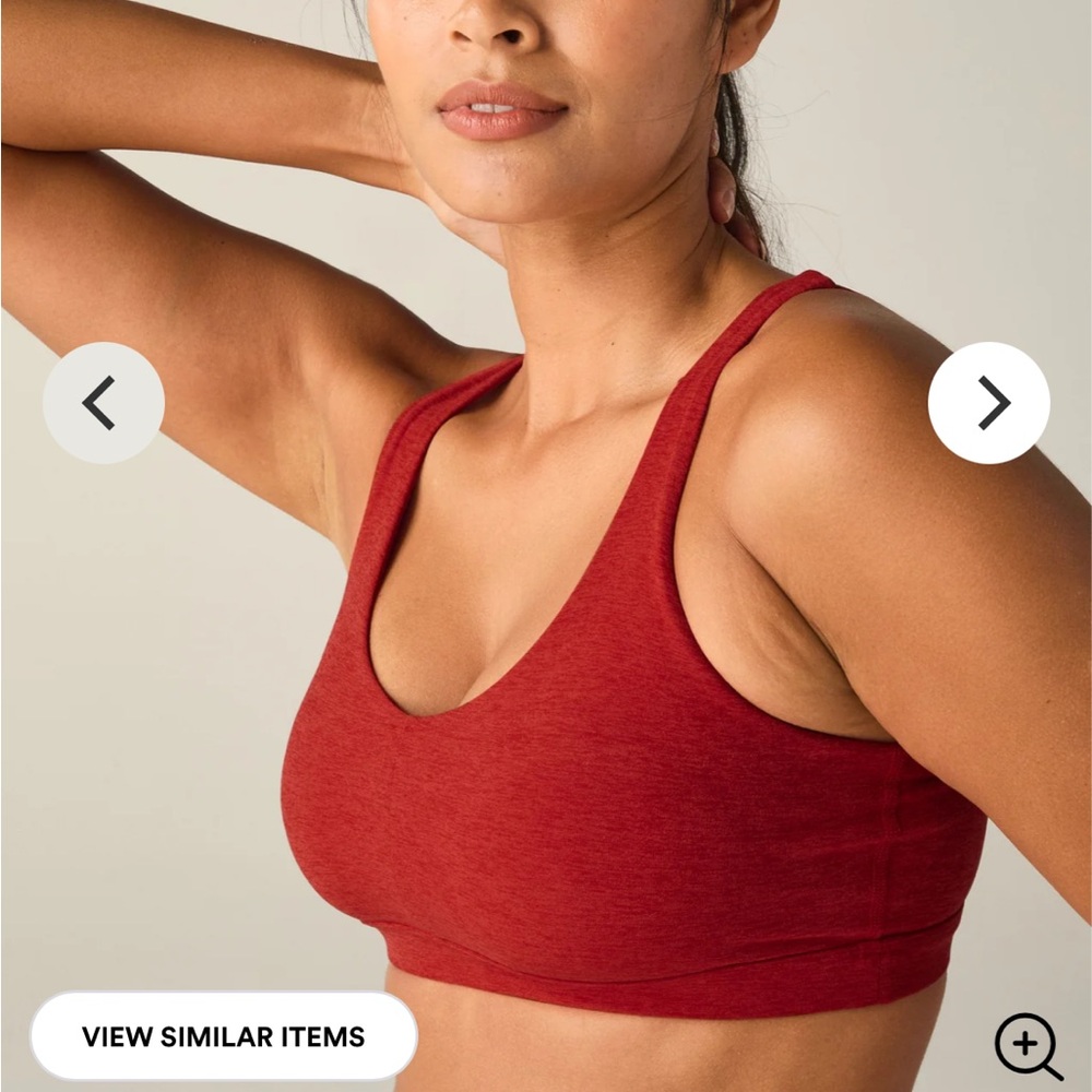 Beyond Yoga Spacedye Embody Bra
Ruby red heather
Size medium